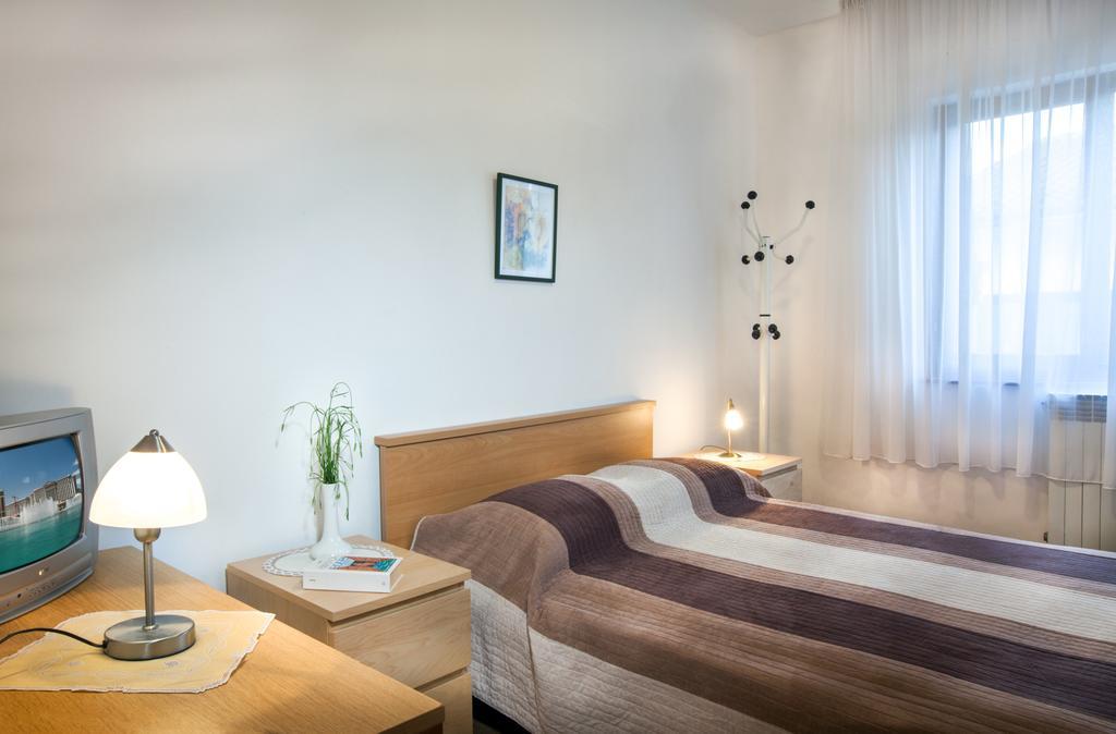 B&B Moderno 파자나 객실 사진